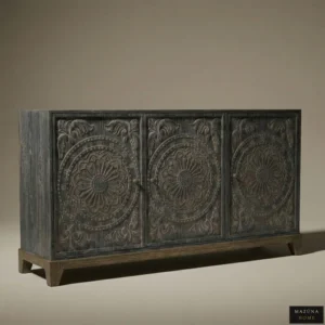 VERSAILLES 3 DOOR CONSOLE AND SIDEBOARD - Image 4